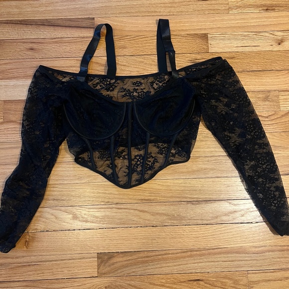 SHEIN Tops - Shein lace crop top